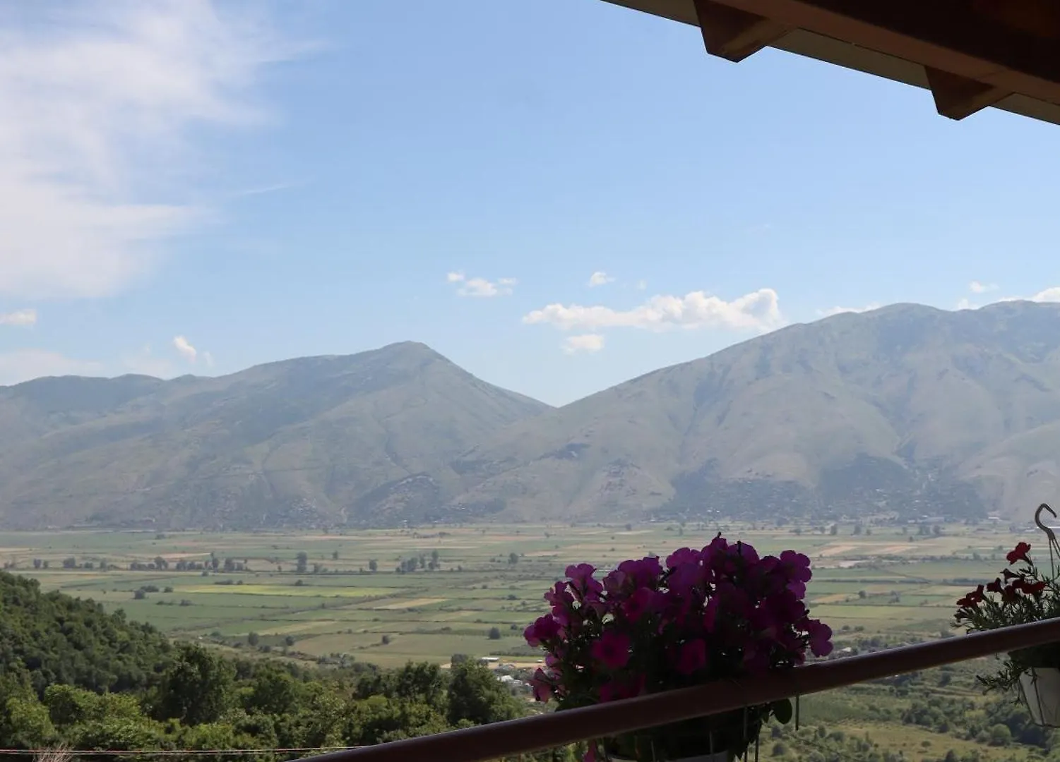Bujtina Anlu Hotel Nepravishte